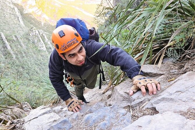 Hiking Climbing And Rappelling In The Eaglets Nest - Lya and Leo bring a personal touch to a demanding day