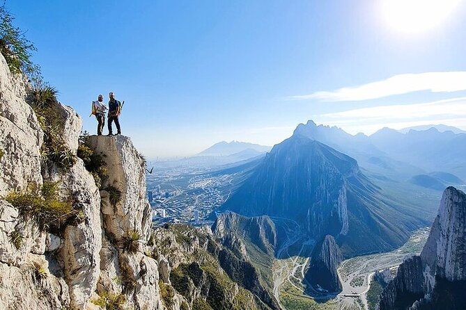 Hiking Climbing And Rappelling In The Eaglets Nest - Who should book the Eaglets Nest?