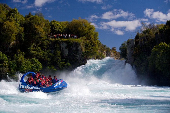 Hukafalls Jet Boat Ride in Taupo - The Route to the Base of Huka Falls