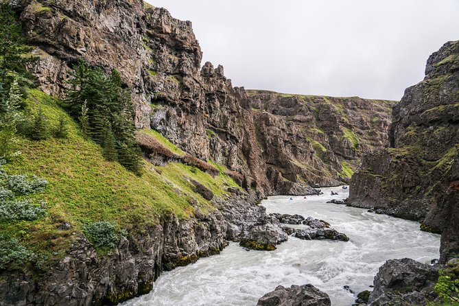 Iceland’s Top Grade 4 Rafting – Drysuit, Canyon & Adrenaline - What the drysuit changes