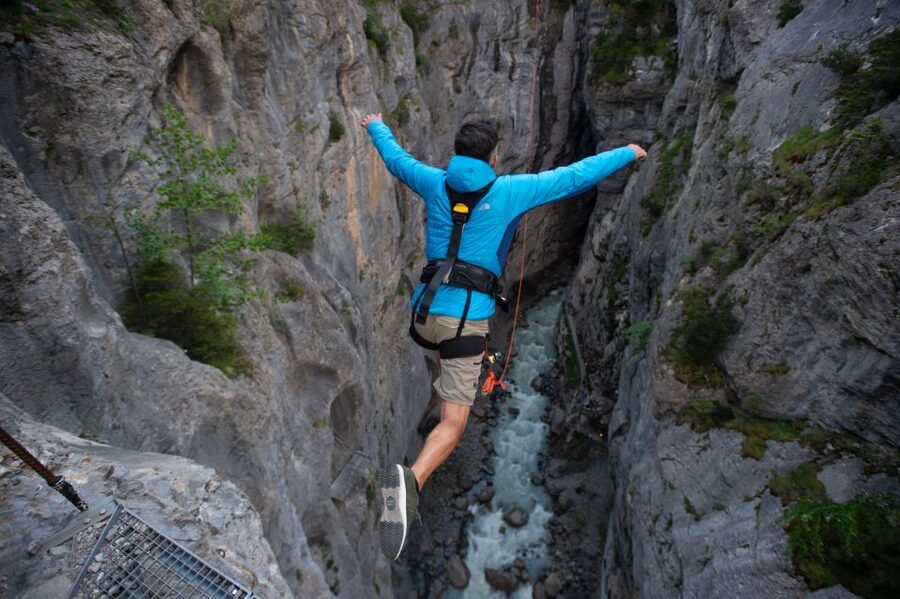 Interlaken: Canyon Swing in Grindelwald - The jump above Grindelwald’s Glacier Canyon