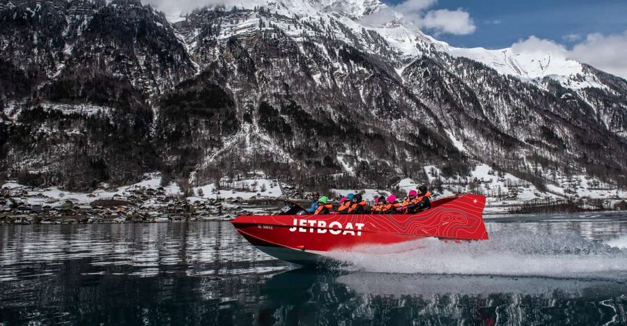 Interlaken: Winter Jetboat Ride on Lake Brienz - How this compares with a standard lake outing