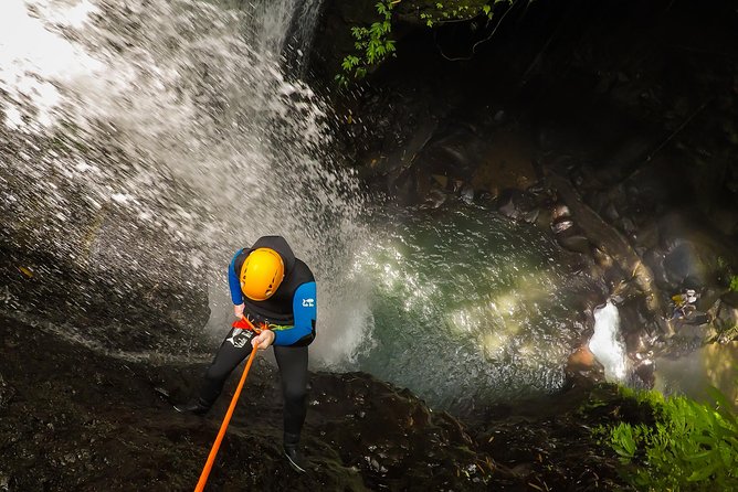 Intermediate canyoning tour in Bali " Maboya Canyon " - A full day in Maboya Canyon