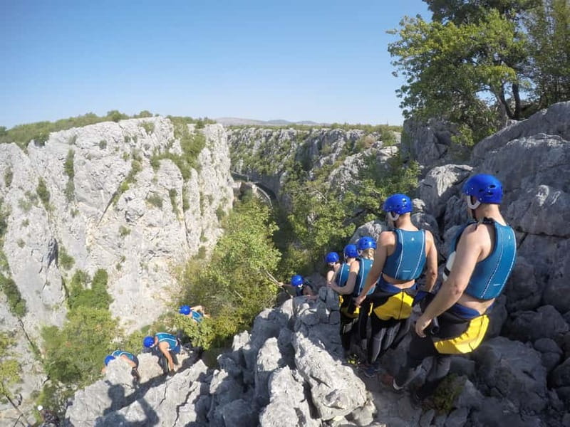 Iz Omisa: Extremni Canyoning na rijeci Cetini/ Free photos - Who will enjoy this Cetina canyoning trip?