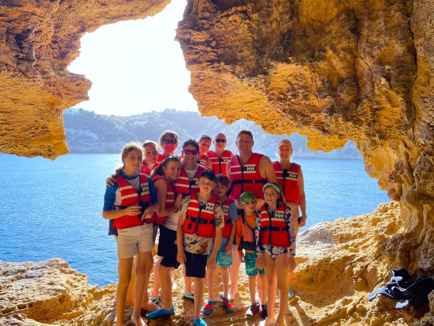 Jávea: Cala Portixol Kayak Tour with Snorkel & Cliff Jumping - Portixol Island and the Quiet Cave