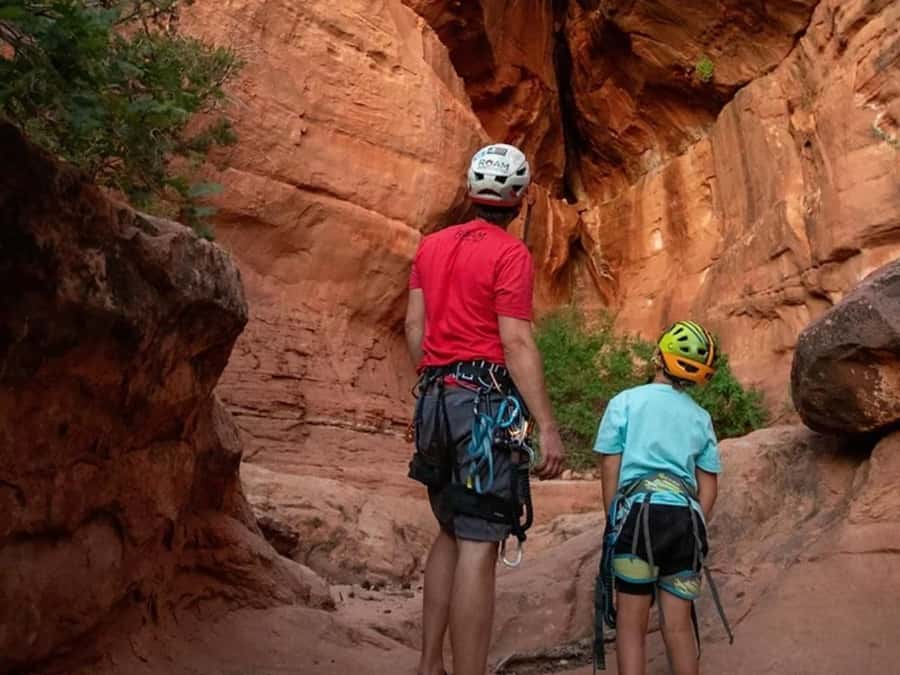 Kanab: Coral Pink Sand Dunes UTV, Canyoneering & Rappelling - Coral Cave and the rappel setup