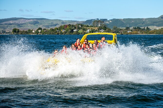 Katoa Jet Boat tour on Lake Rotorua - Drivers who do more than steer