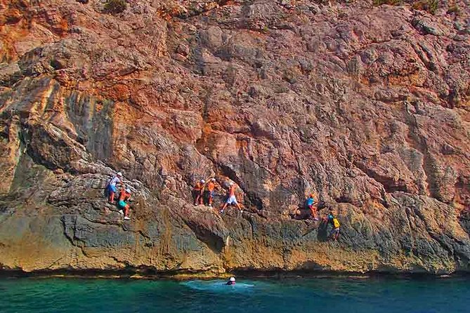 Kayak & Coasteering - Paddling out from Cala Molins