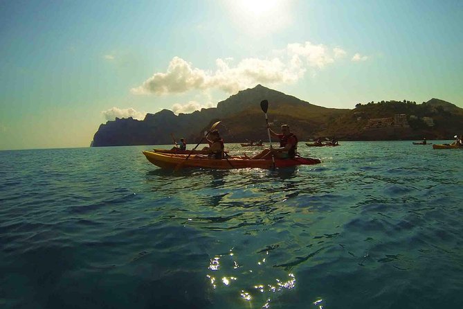 Kayak & Coasteering - Who will enjoy this most