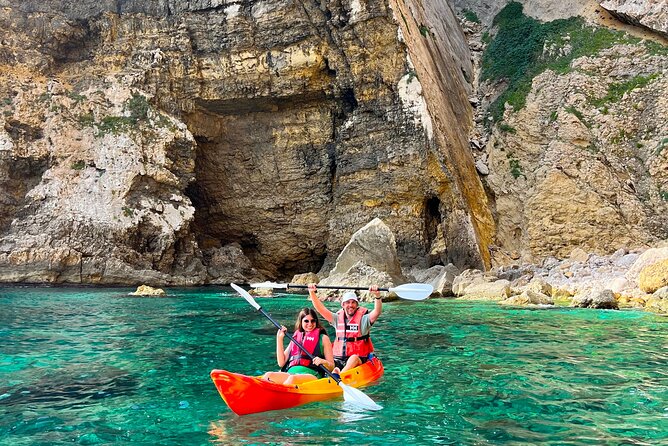 Kayak Paradise: Cala Portixol Snorkel, Cave & Cliff Jumping Tour - Family, weight, and pet rules