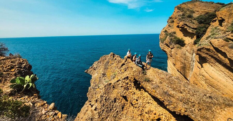 La Ciotat: Half-Day Trou Souffleur Rappel & Abseil Adventure - Why Trou Souffleur makes a good half-day adventure