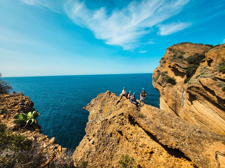 La Ciotat: Half-Day Trou Souffleur Rappel & Abseil Adventure - A short 10-minute walk into the canyon