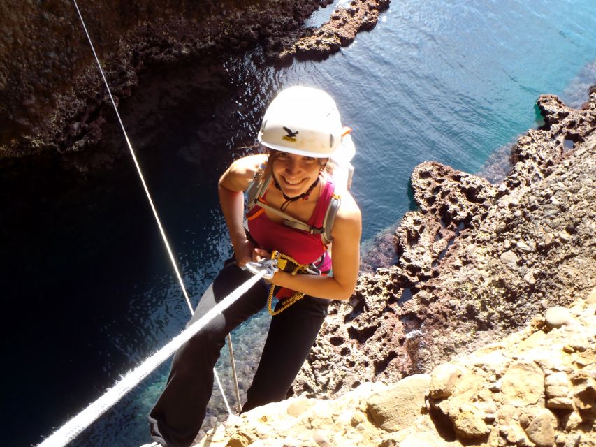 La Ciotat: Half-Day Trou Souffleur Rappel & Abseil Adventure - Meeting at 398 Chem. du Sémaphore