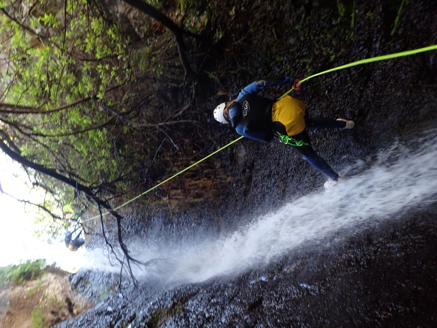 Las Palmas, Gran Canaria: Canyoning Adventure - Four waterfall descents and the first real rush