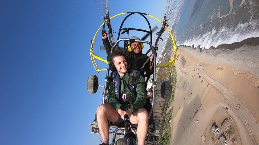 Lima: Paramotor in Costa verde | Adrenaline in the air | - Who will enjoy this most