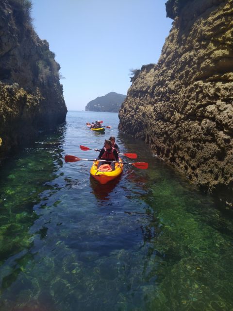 Lisbon: Arrábida Kayak and Coasteering Adventure Tour - Key points to know before you book