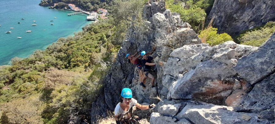 Lisbon: Via Ferrata Setubal's Arrábida Natural Park - Planning your day around Creiro Beach