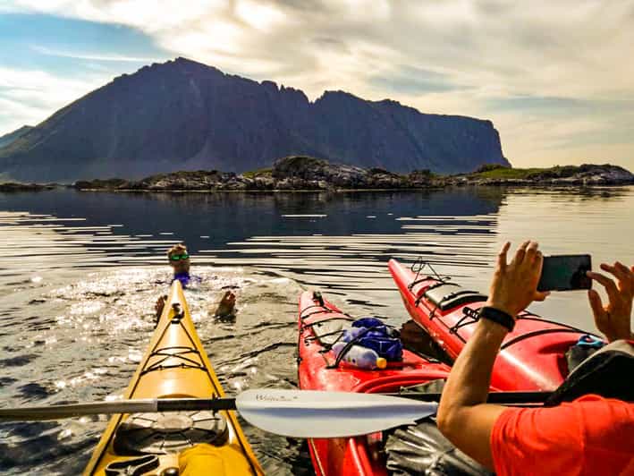 Lofoten: Full Day Combo tour, (kayaking and rappelling) - A secret landing place and a bonfire lunch