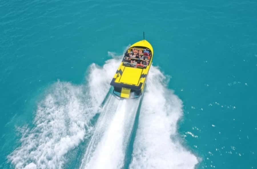 Mackay: Jet Boat Ride: Wettest ride in Aus - Check-in at 10D River Street