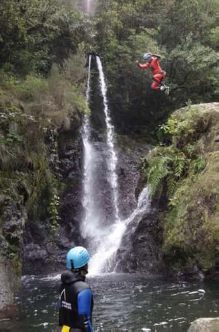 Madeira: Canyoning Adventure Level 1 - From hotel pickup to the park