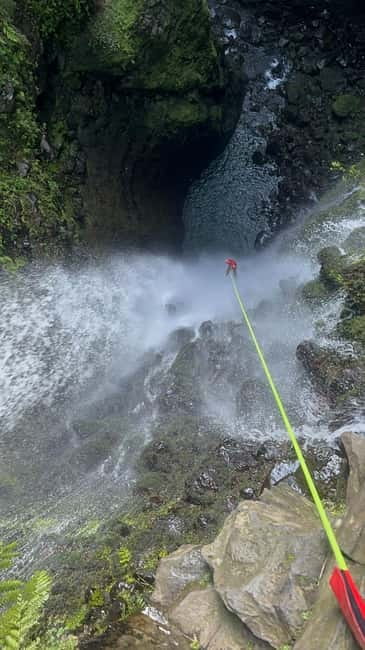Madeira Canyoning For Beginners Ribeira Funda Level 3 - The warm-up rappel sets the tone