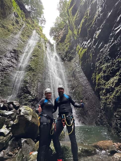 Madeira Canyoning For Beginners Ribeira Funda Level 3 - Eight rappels, including the 60-meter descent