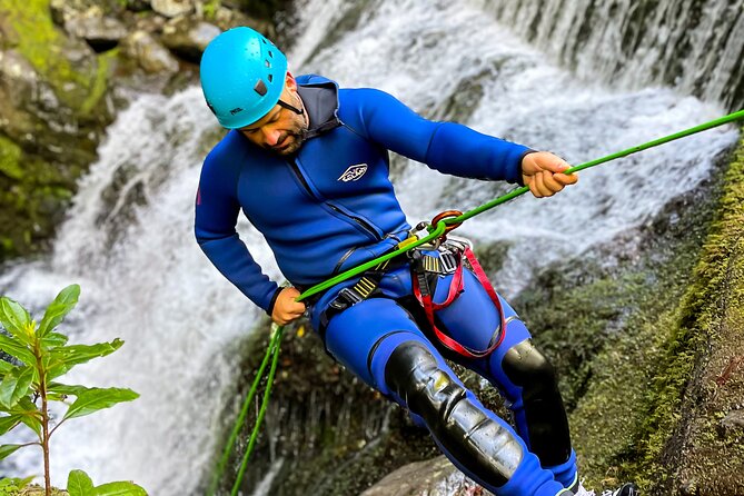 Madeira Canyoning Intermediate - Rappelling through waterfalls up to 35 feet