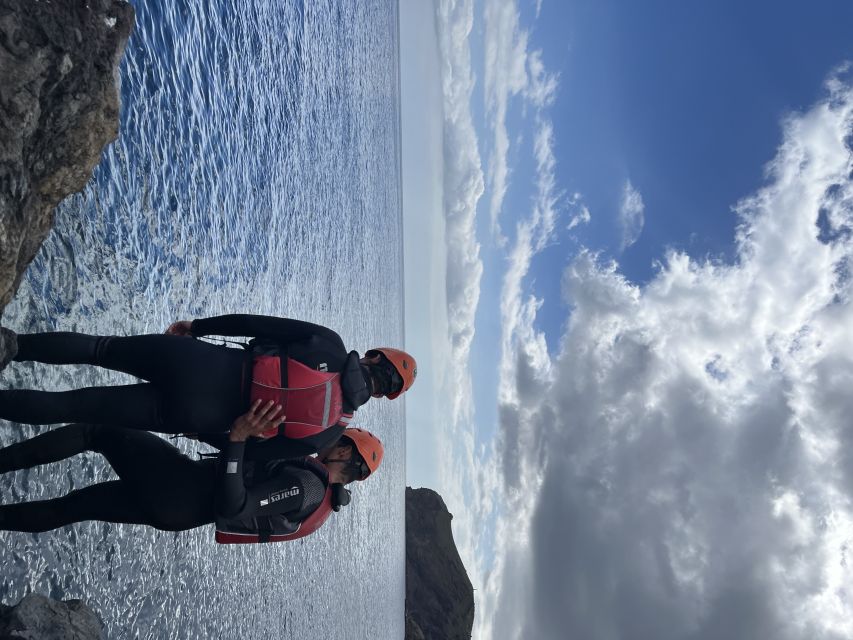 Madeira Coasteering and Cliff Jumping Thrill & Adventure - Safety gear and the guide’s role