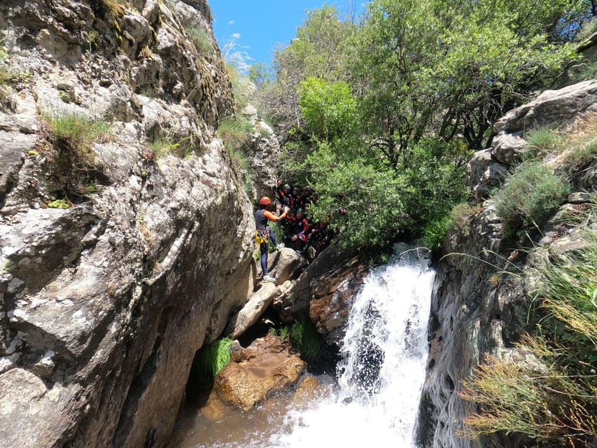 Madrid: Private Canyoning Adventure Tour with Transport - What the private format really adds