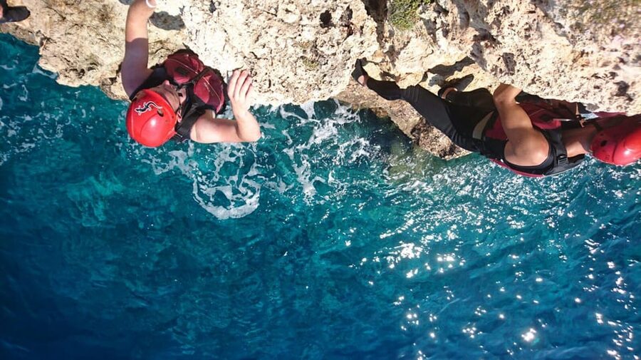 Mallorca: Cliff Jumping Adventure for Cruise Passengers - Is it practical for a cruise stop?