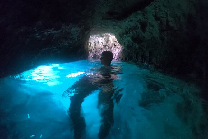 Mallorca: Kayaking, Sea Cave, Cliff Jumping & Snorkel Tour - Quick reasons to consider this Mallorca adventure