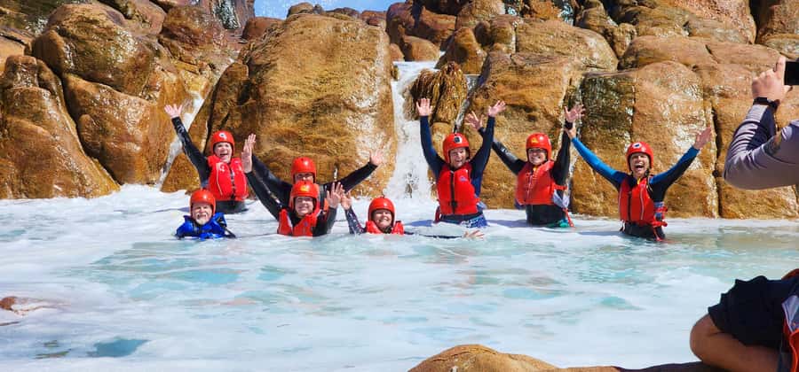 Margaret River: Coasteering Adventure with Guide - Reading the water before you enter