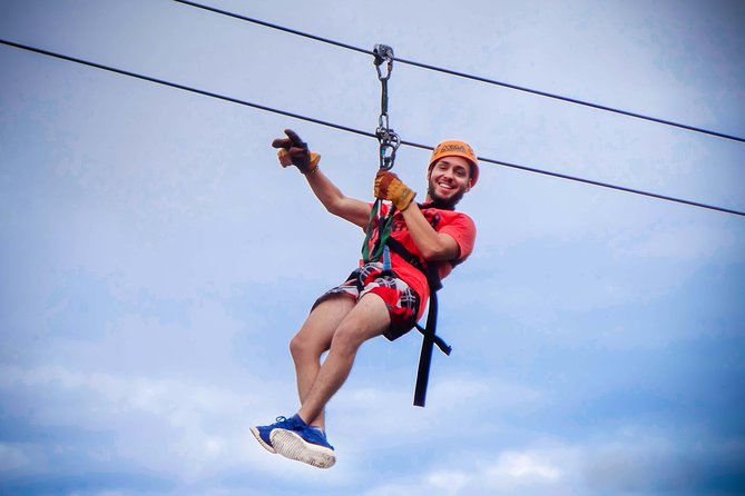 Mega Adrenaline - Seven cables through jungle and over a river