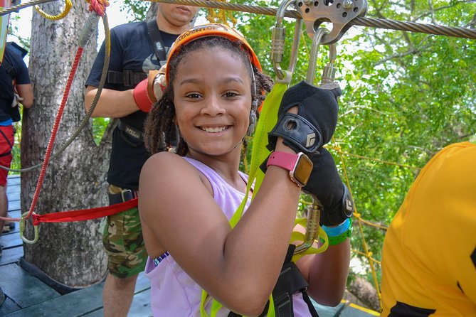 Mega Adrenaline & Splash - Ziplining above the Damajagua area