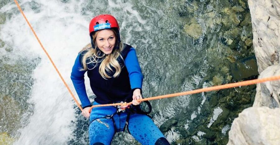 Megalo Papingo: Canyoning with Rappel Section A - The first three rappels build your confidence