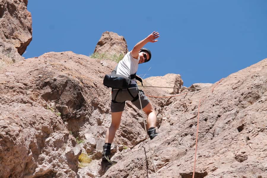 Mendoza: Trekking, Abseiling and Zipline - Heading into the Andes from Mendoza