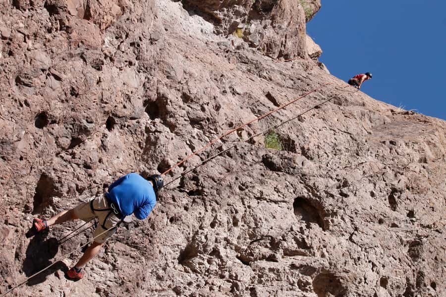 Mendoza: Trekking, Abseiling and Zipline - Waiting, scheduling, and the practical weak spot