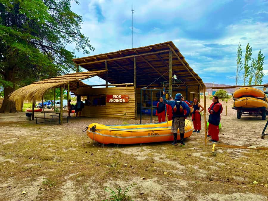 Mendoza: Trekking, Abseiling and Zipline - Should you book this Mendoza adventure?