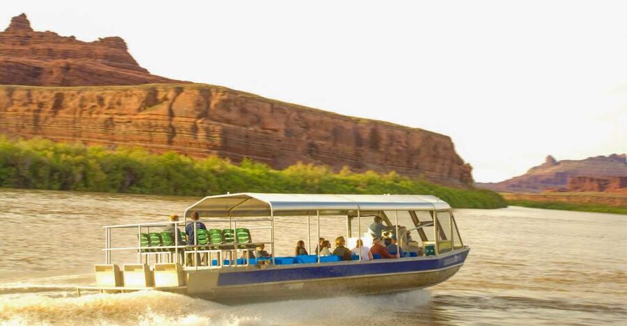 Moab: 1-Hour Express Jet Boat Tour on Colorado River - A quick Colorado River outing near Moab