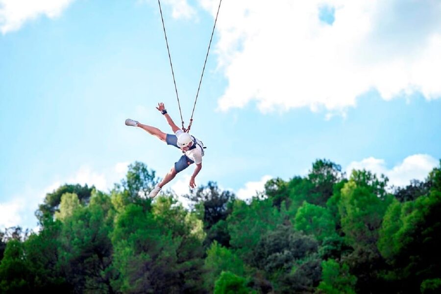 Murillo de Gállego Huesca: Bungee jumping over the river - A 25-meter leap above the Gállego River
