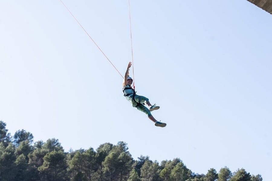Murillo de Gállego Huesca: Bungee jumping over the river - Is $50 a fair price?
