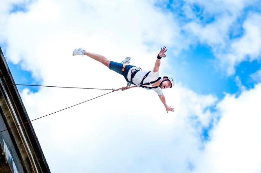 Murillo de Gállego Huesca: Bungee jumping over the river - Who should book this jump?
