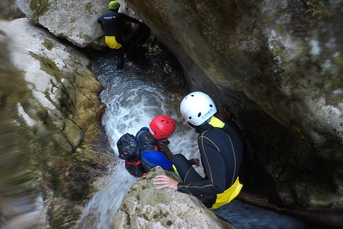 Nevidio Canyoning - Getting fitted with canyoning gear