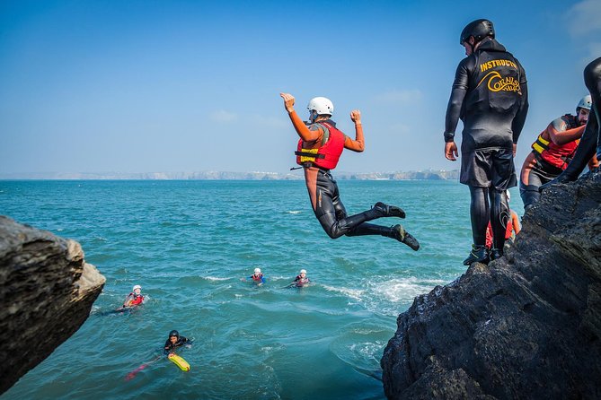 Newquay Coasteering x Cornish Wave | Original Since 2012 - The guides make the difference