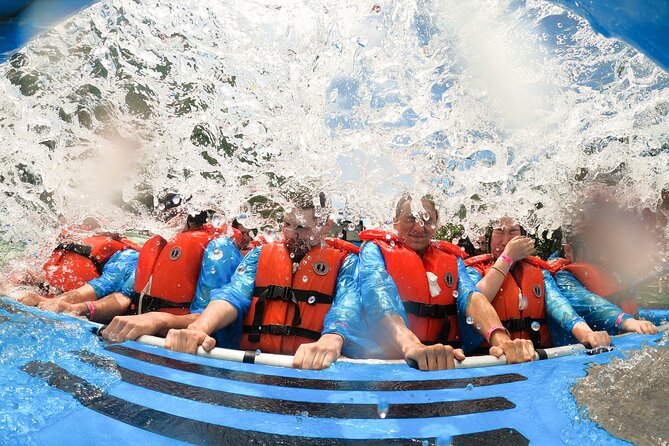 Niagara Falls Canada Open-Top (Wet) Jet Boat Tour - Why the water warning is not an exaggeration