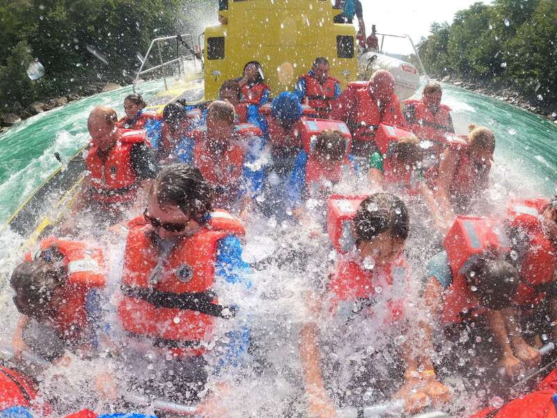 Niagara Falls, ON: Jet Boat Tour on Niagara River - Guides, captains, and the human side of the ride