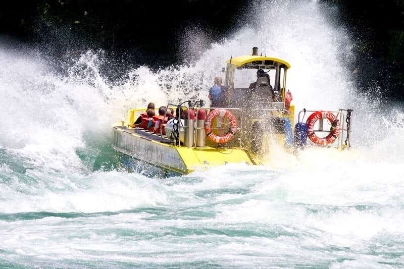 Niagara Falls USA: 45-Minute Jet-Boat Tour on Niagara River - Timing, clothing, and family rules