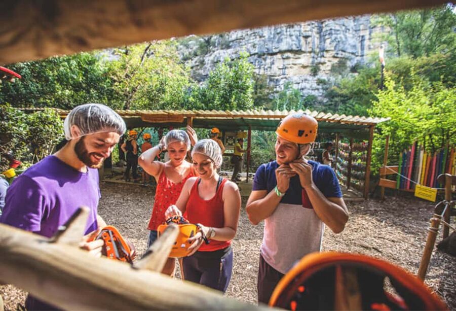 Nice: Adventure park in an exceptional natural setting - Who will enjoy this activity most