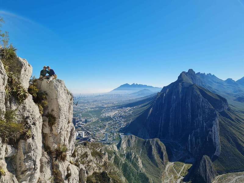 Nido de Aguiluchos: Hiking, rappel and breathtaking photos - What the Nido de Aguiluchos route is really like