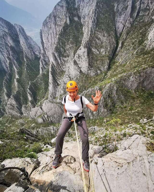 Nido de Aguiluchos: Hiking, rappel and breathtaking photos - The guides and the safety setup